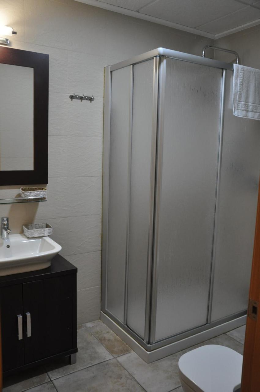 Hostal Rural Летур Екстериор снимка