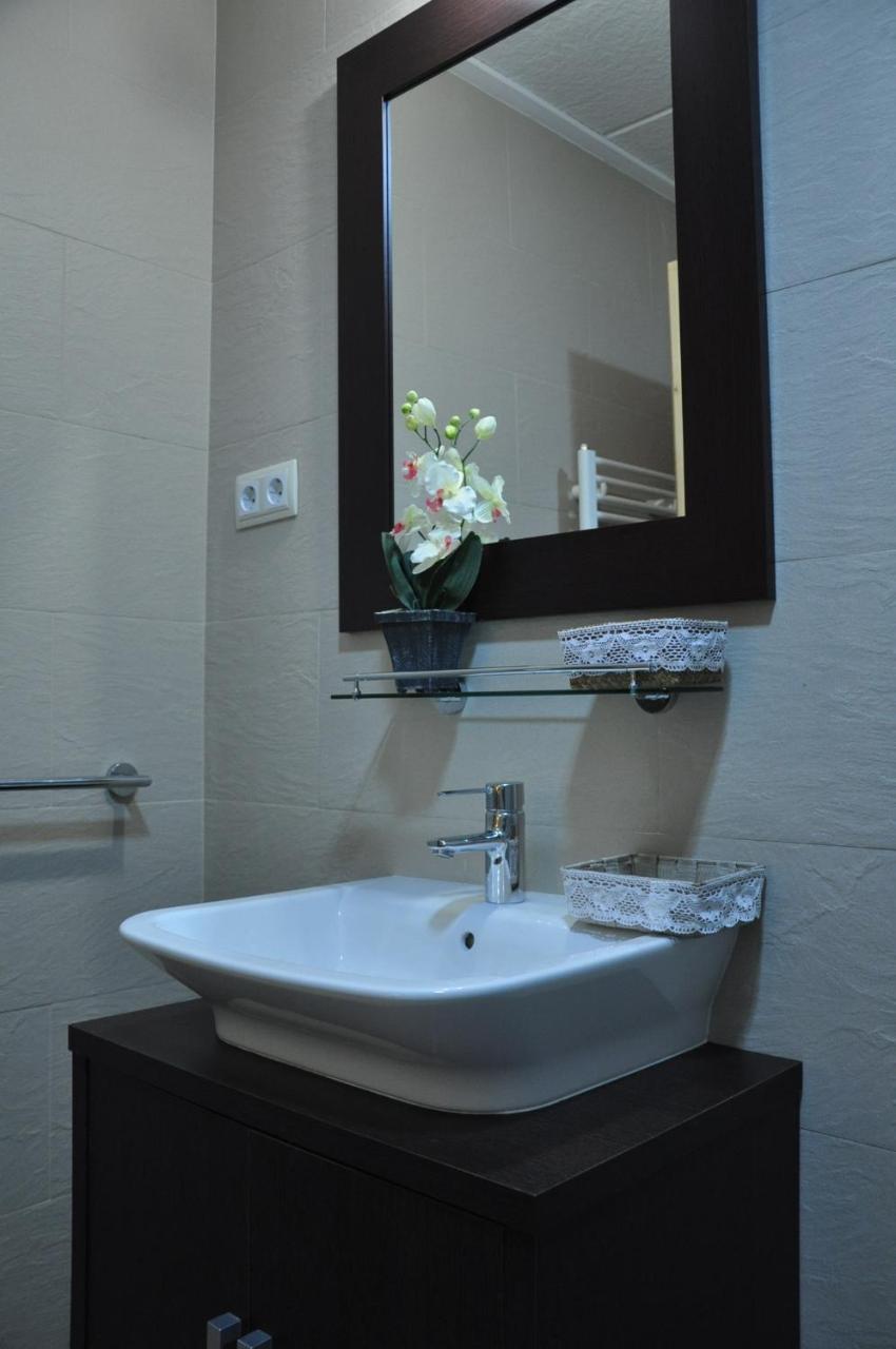 Hostal Rural Летур Екстериор снимка
